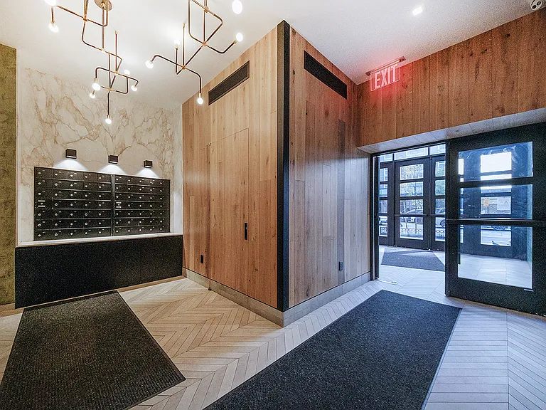 144 23rd St #12D — Photo 3