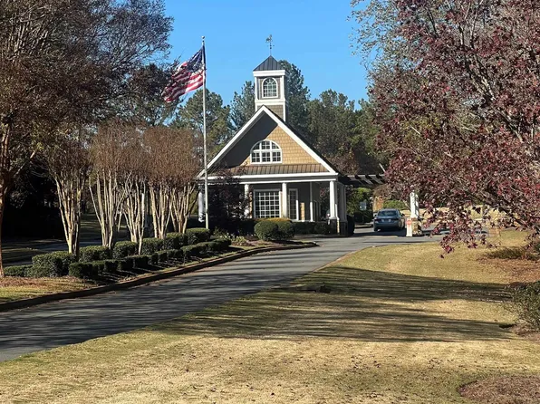 508 River Forest Dr, Forsyth, GA 31029