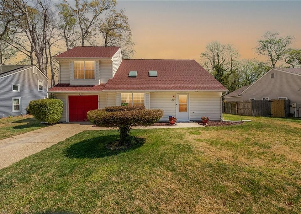 1st image of 204 Springdale Way