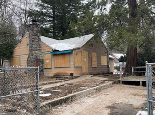 4428 Gleaves Ave, Dunsmuir, CA 96025