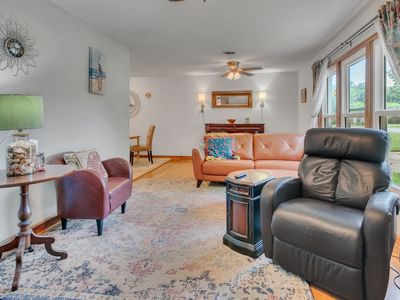 6746 Mike Dr, North Richland Hills, TX, 76180
