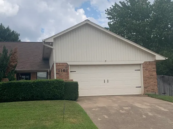 116 Mountain View Dr, Bedford, TX 76021