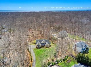 9 Alex Dr, Madison, CT 06443