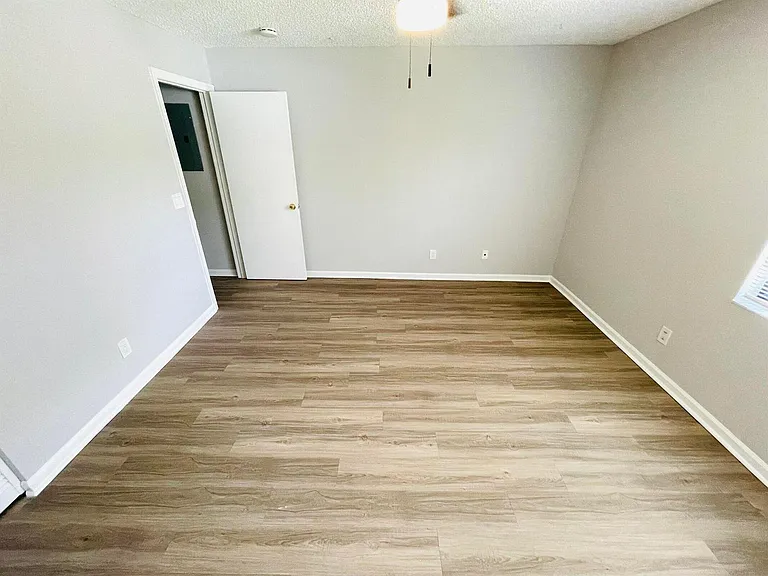 3765 Park Lane Villas Rd — Photo 10