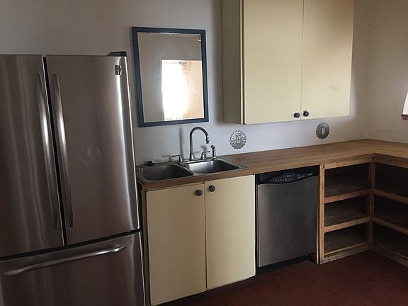 4th image of 2701 Aliso Dr NE