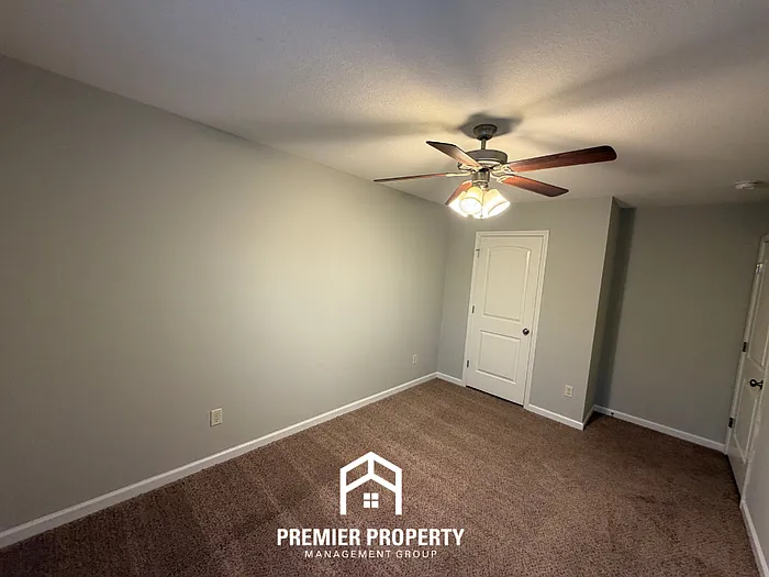 437 Barn Wood Rd — Photo 16