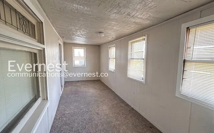 12110 Lenacrave Ave #2 — Photo 21