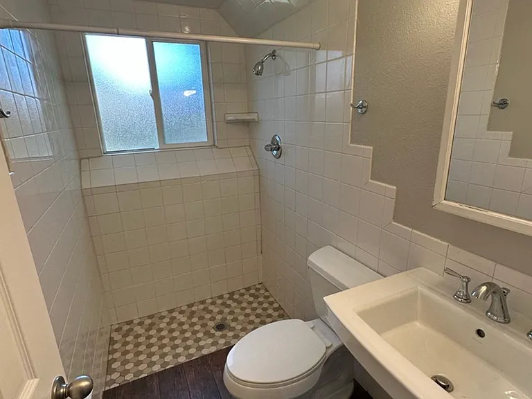 5253 Meade St #5253 — Photo 16