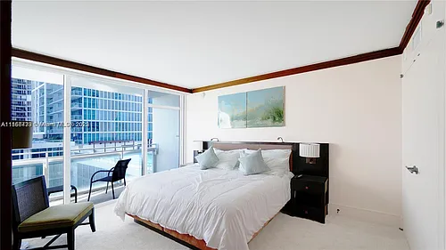 6801 Collins Ave Photo 1