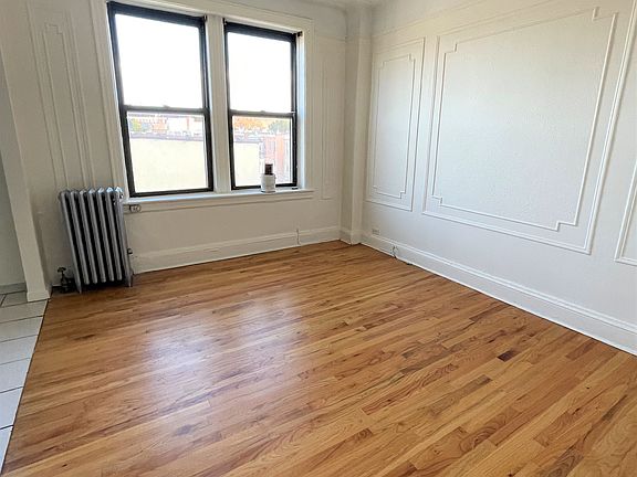 4th image of 27-05 24th Ave #2