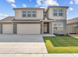 11281 Barn Ranch St, Caldwell, ID 83605