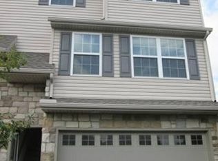 426 Mercury Dr, Mechanicsburg, PA 17050