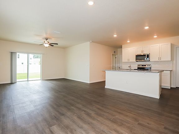 5th image of 4060 Shady Foxtail Ct