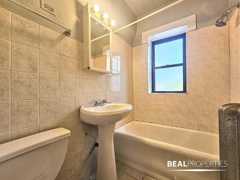 1164 North Dearborn Street — Photo 51