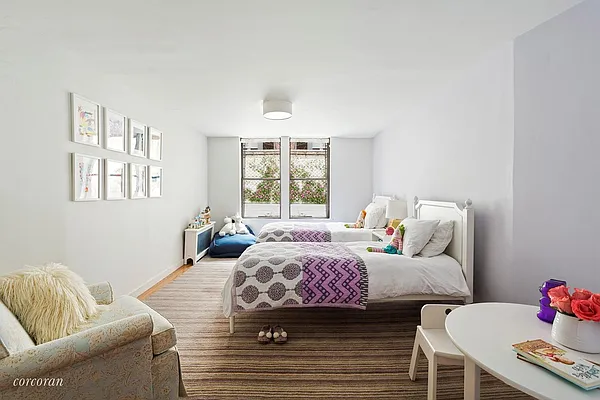 Sold by Corcoran | media 23