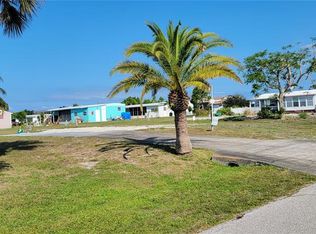 1424 Blue Heron Dr #36, Englewood, FL 34224