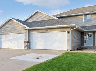 1210 Scarlet Sage Dr SW, Cedar Rapids, IA 52404