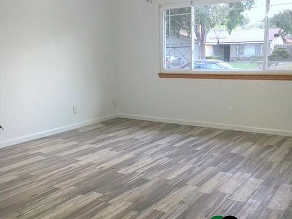 2nd image of 2905 Alder Creek Dr