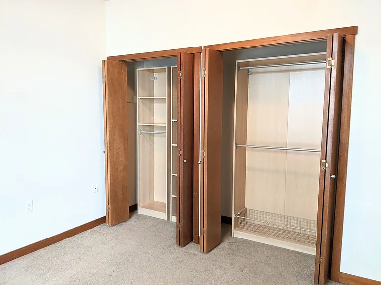 910 Gladstone St #306 — Photo 16