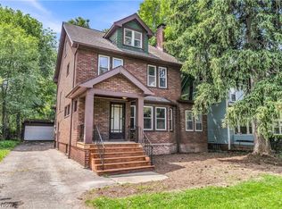 3420 Euclid Heights Blvd, Cleveland Heights, OH 44118