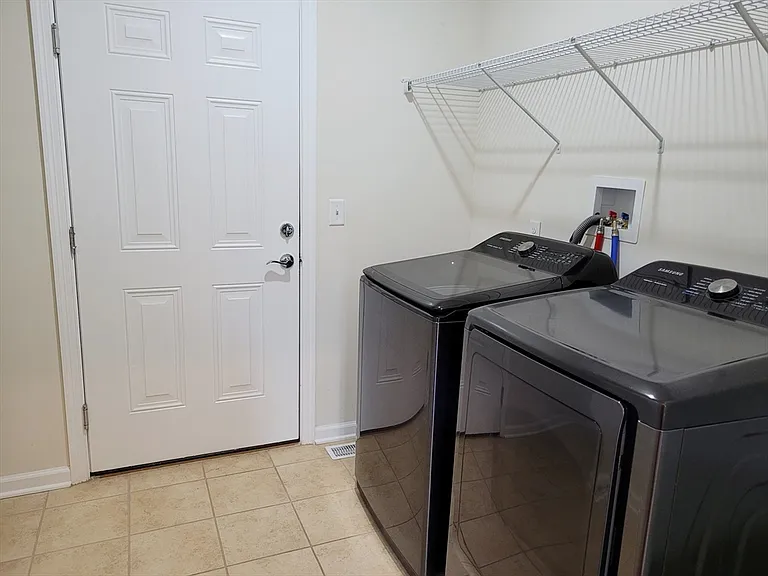 13 Walnut Way #13 — Photo 21