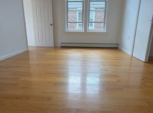 40-10 201st St #2F, Bayside, NY 11361