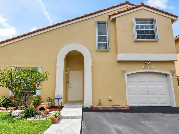 12621 NW 13th Ct, Sunrise, FL 33323