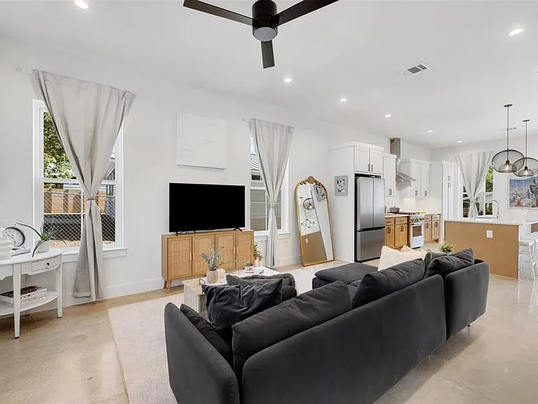 5007 Lott Ave #1 — Photo 23