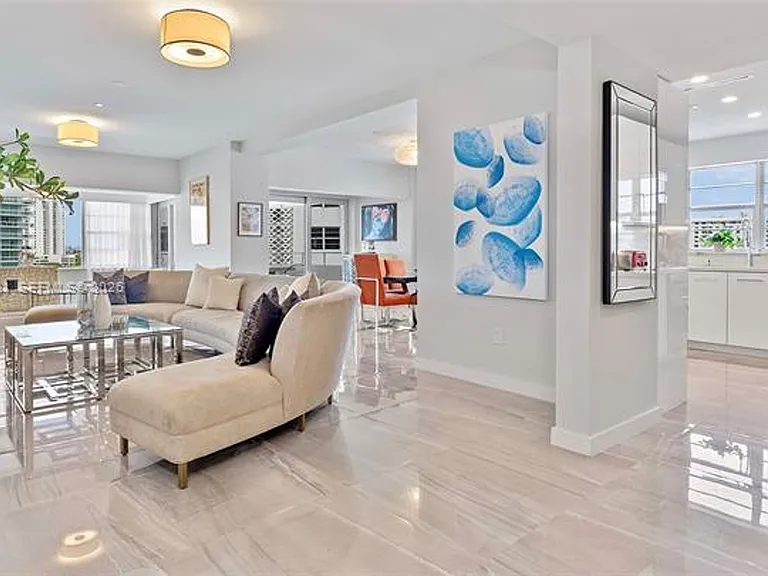 16 Island Ave #7C — Photo 3
