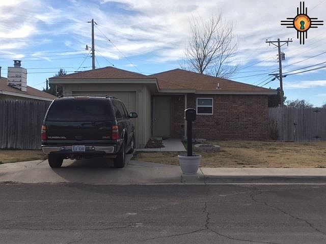 1st image of 2613 N Selman St
