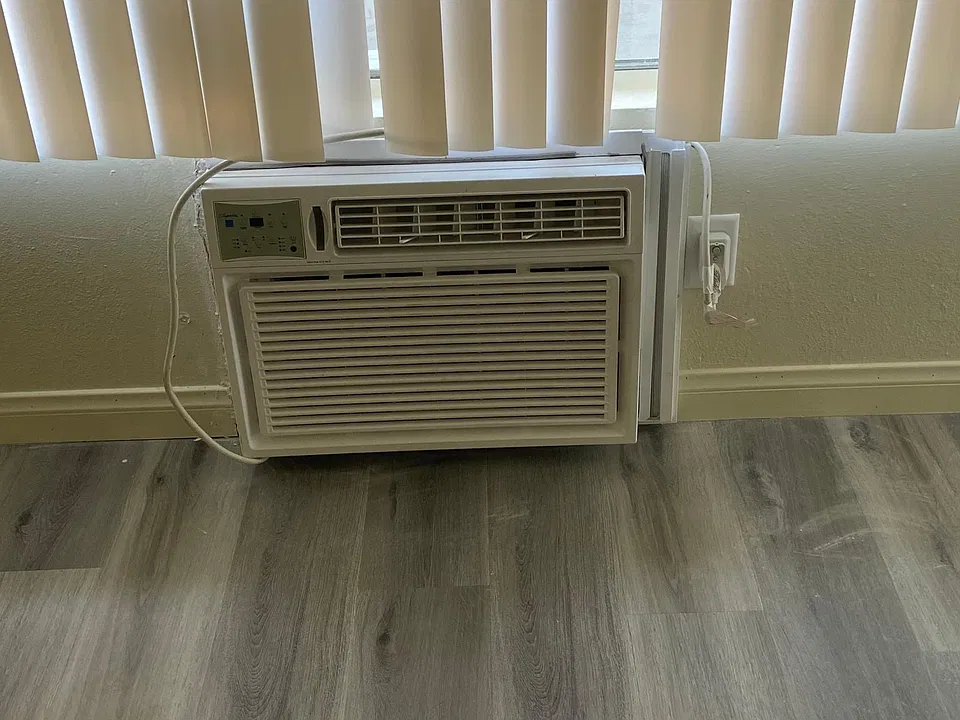 BRAND NEW A/C UNIT