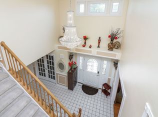 1362 Nightingale Ln, Bartlett, IL 60103