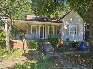 811 Anarine Rd, Fayetteville, NC 28303