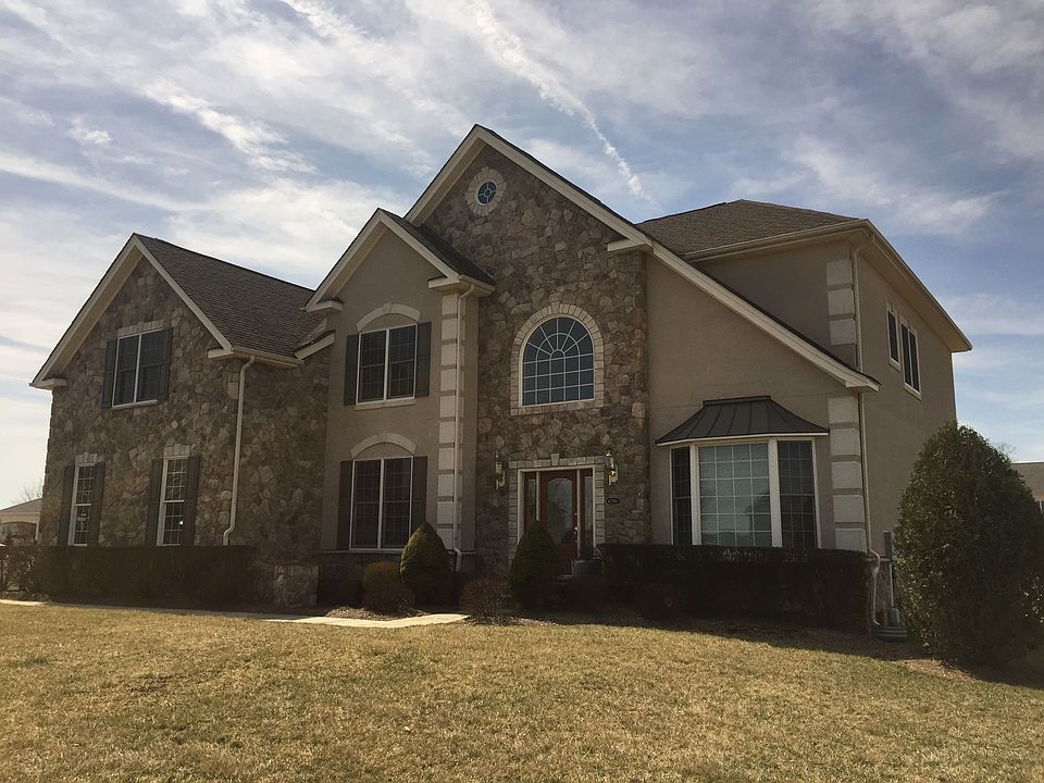 1st image of 43561 Warden Dr
