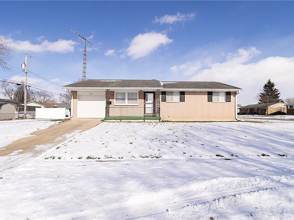 1st image of 921 Mayfield Dr