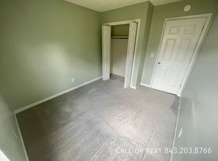 3050 Hollow Ct, Charleston, SC 29406