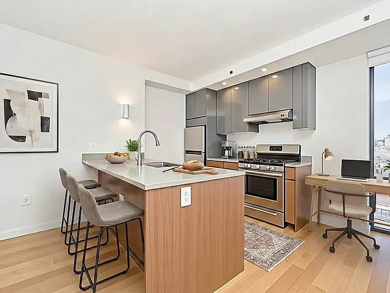 223 4th Ave #F8 — Photo 3