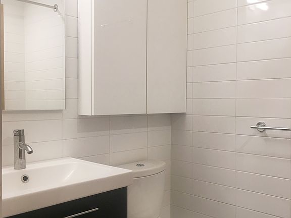 5th image of 439 Eastern Pkwy #1