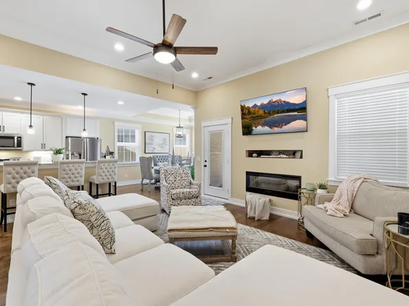 6871 Carnell Way, Chattanooga, TN 37421
