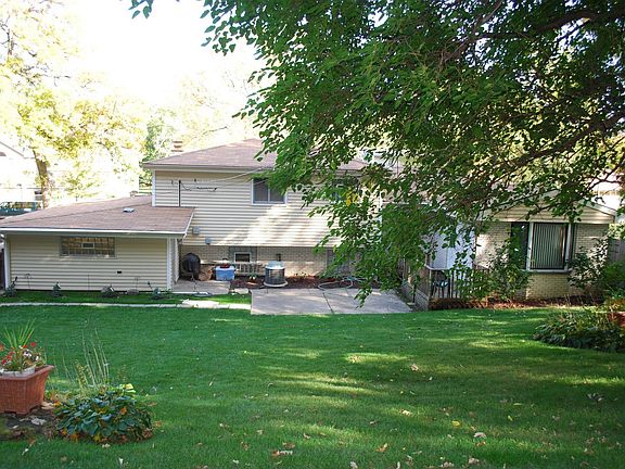 5th image of 11220 S Longwood Dr