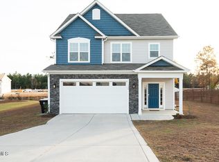 134 Sandy Springs Rd, Aberdeen, NC 28315