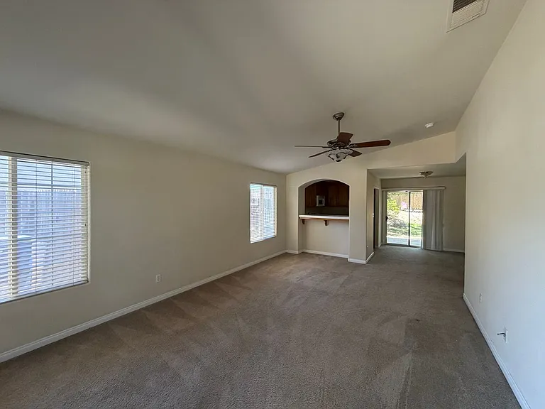 6107 Ragusa Ln — Photo 5