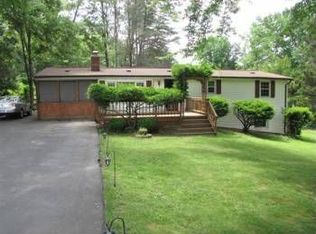 8401 Hayden Ln, Annandale, VA 22003