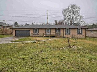 613 N Eden Dr, Cayce, SC 29033