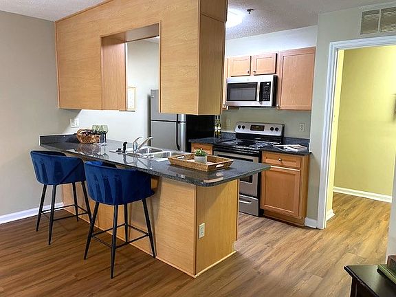 3rd image of 505 Fox Crossing Blvd #9080