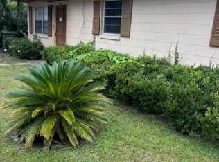 111 N Moss St APT B, Leesburg, FL 34748