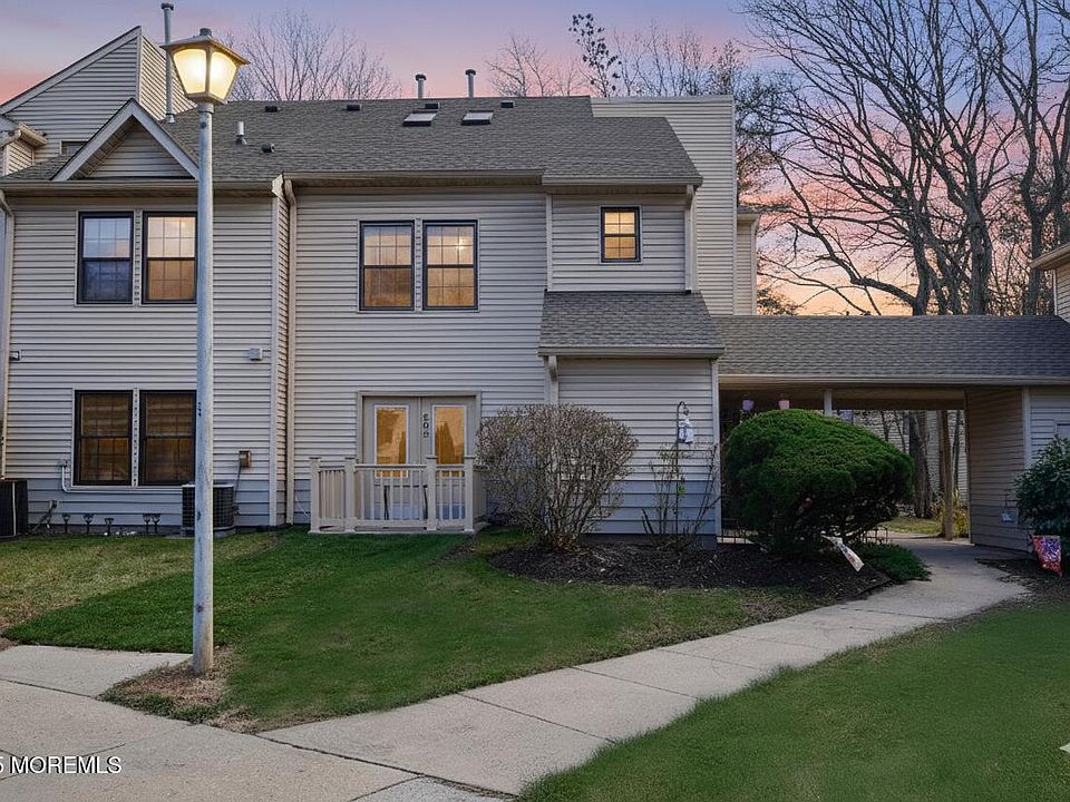 1st image of 202 Owls Nest Court