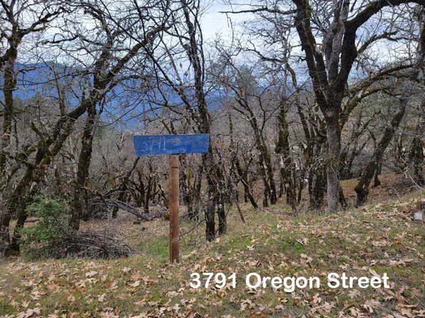 3791 Oregon St, Weaverville, CA 96093