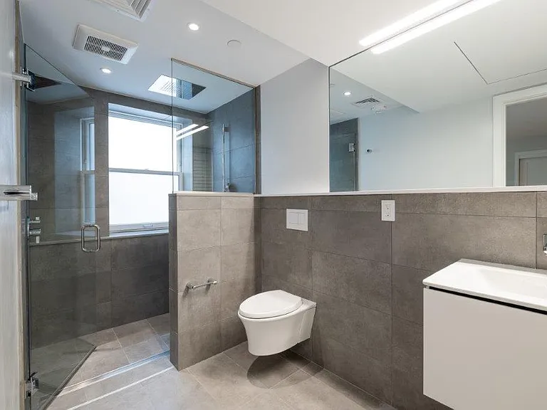 12 Commonwealth Ave #506 — Photo 2
