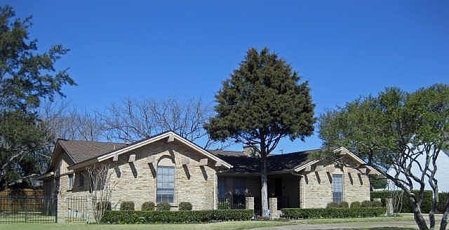 1st image of 13429 Briarbrook Dr